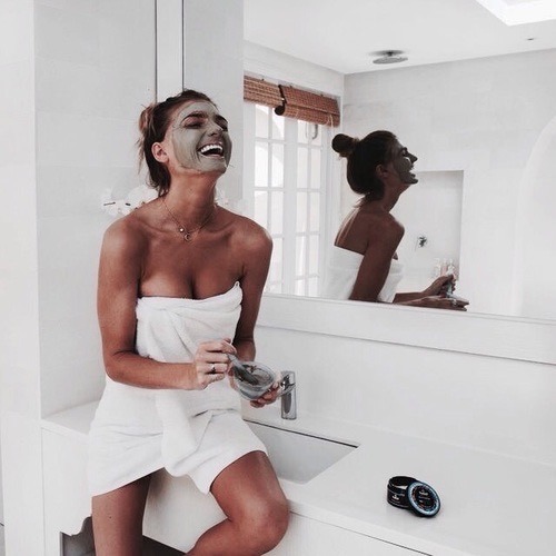 A GIRL’S GUIDE TO FACE MASKS